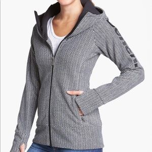 Women’s BENCH zip up jacket